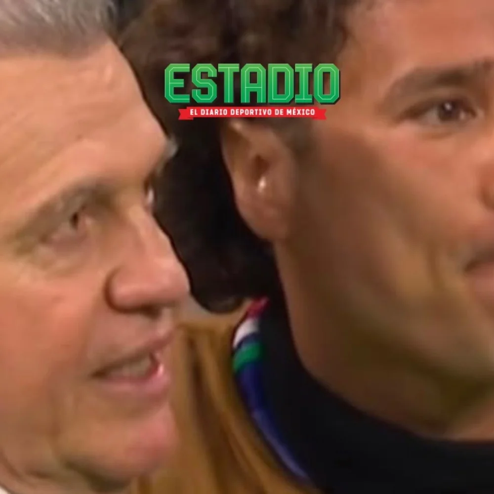 “Vas a jugar”: el emotivo gesto de Javier Aguirre con Memo Ochoa en el México vs Chequia