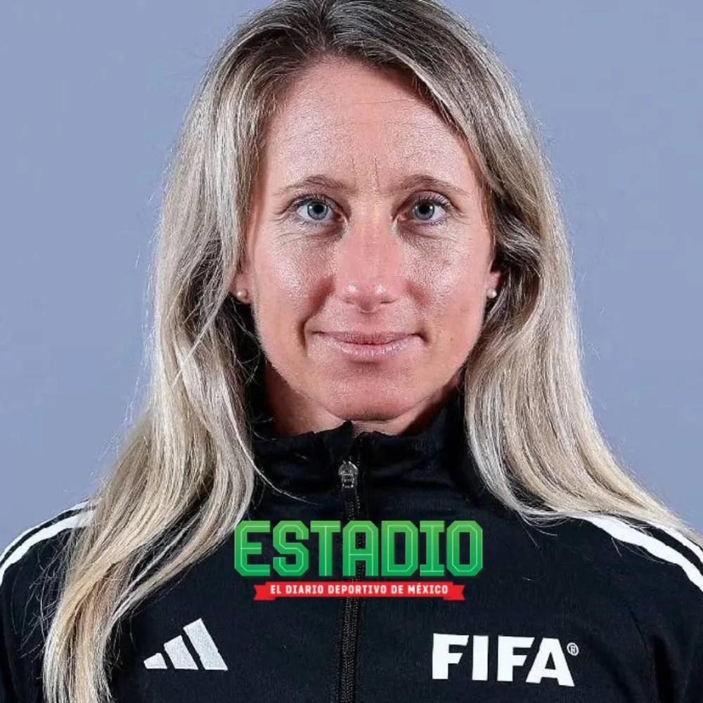¡Reina del silbato! Tori Penso supera a Stéphanie Frappart y rompe el récord histórico de los Mundiales