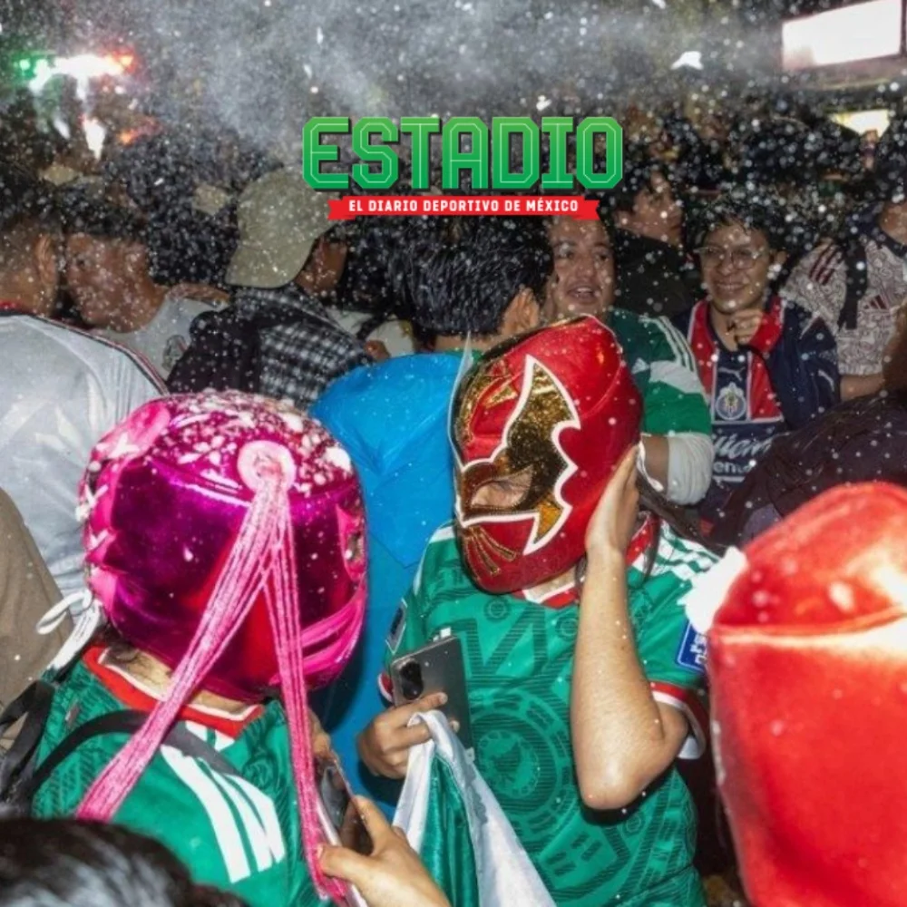 Afición de México arma serenata a Inglaterra antes del duelo mundialista