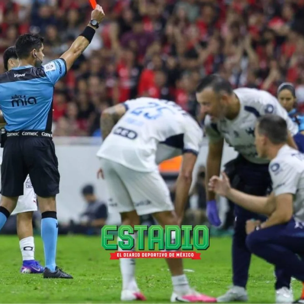 Orbelín Pineda viaja con Monterrey pese a fuerte entrada que sufrió ante Atlas en la Liga MX