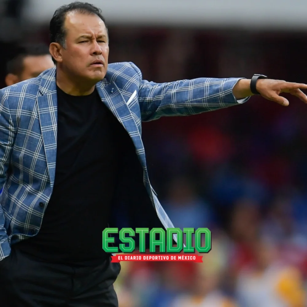 Juan Reynoso surge como opción para dirigir a Tigres