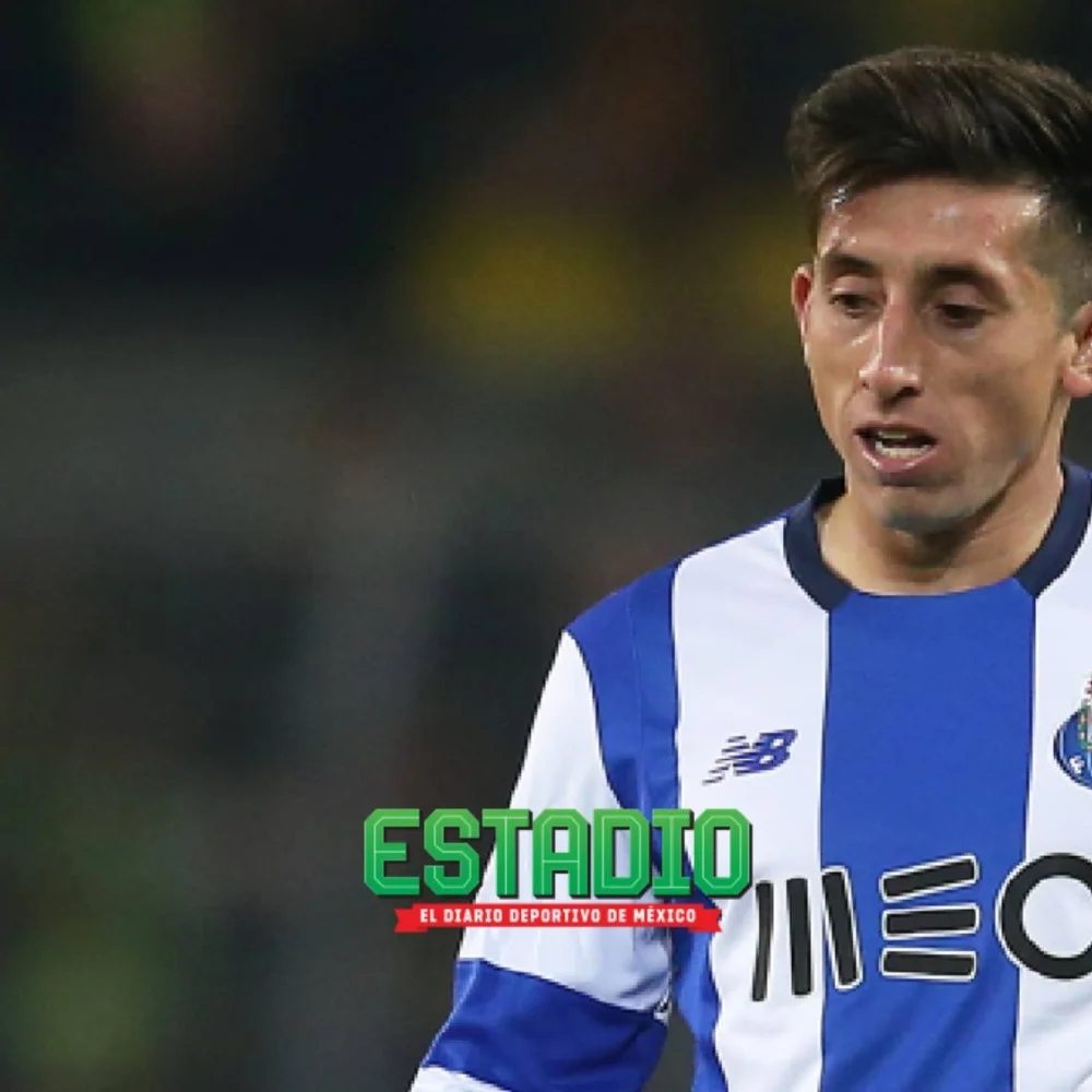 A Héctor Herrera le urge que Santi Giménez firme con el Porto