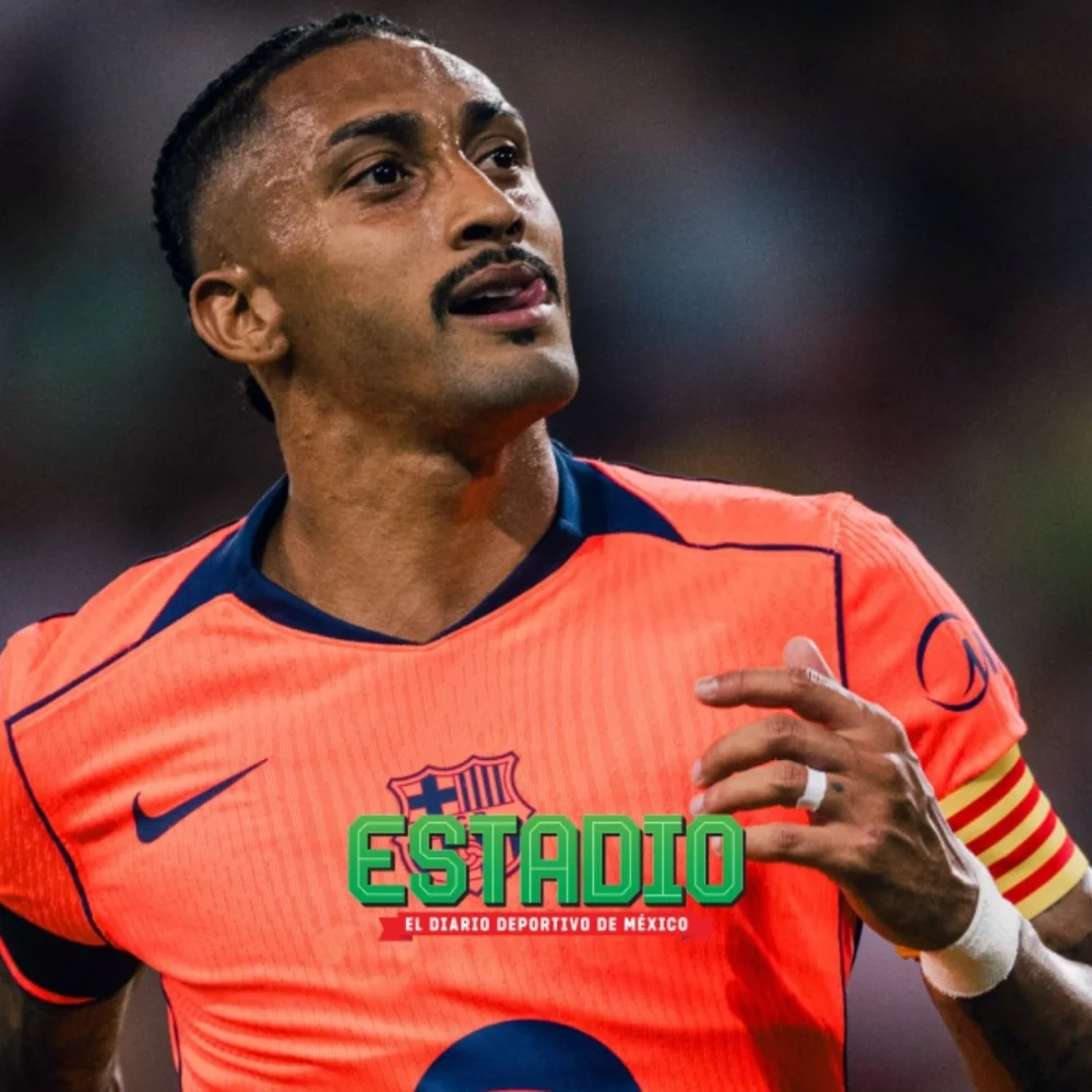 Flick nombra a Raphinha como primer capitán provisional hasta el cierre de la plantilla