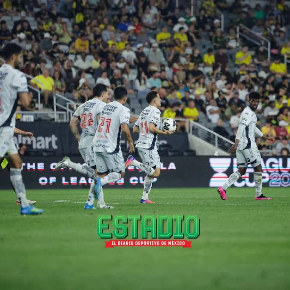 Pachuca toca fondo: La presión aumenta después de perder en casa contra Puebla