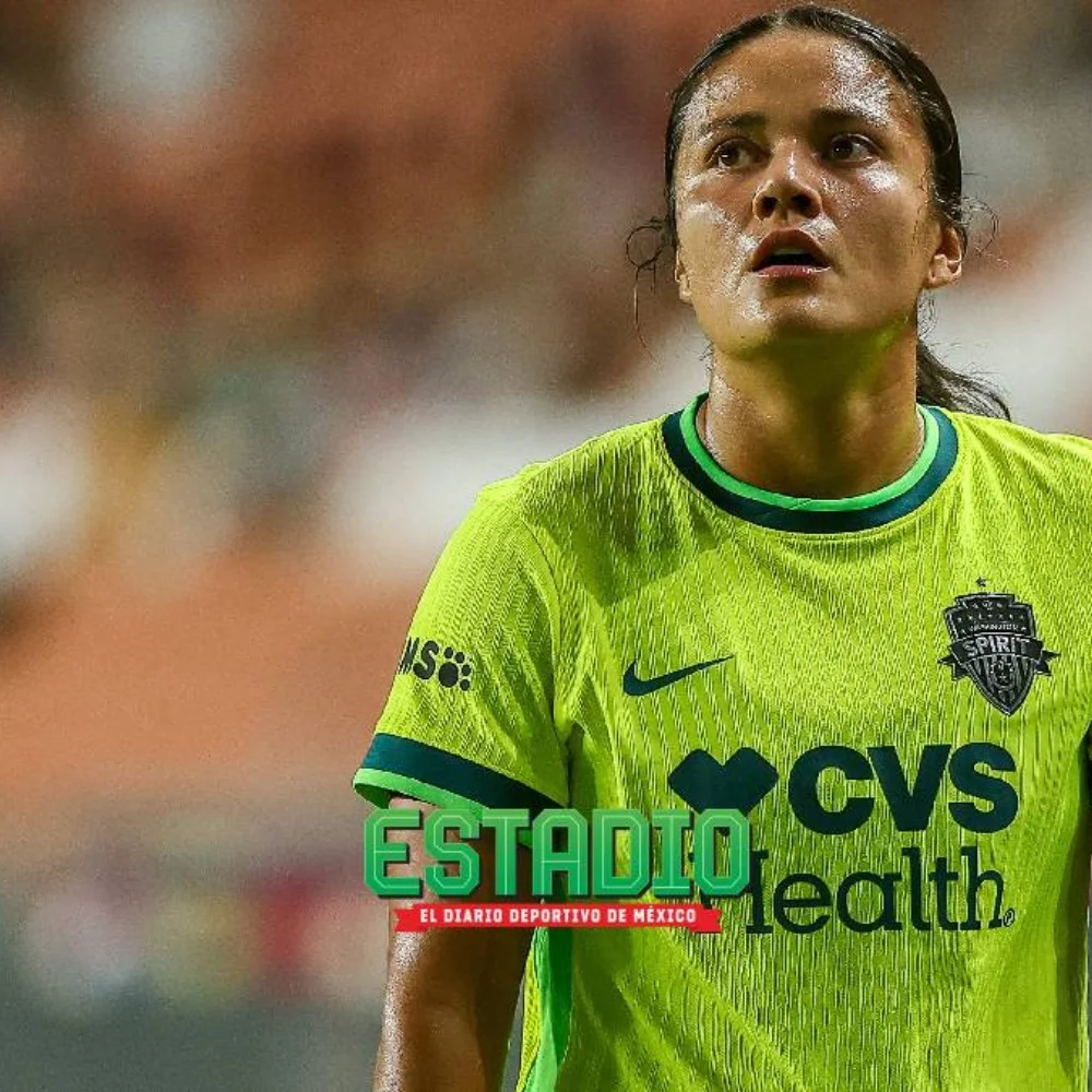 ¡Bombazo mexicano en Inglaterra! Rebeca Bernal, cerca del Manchester United