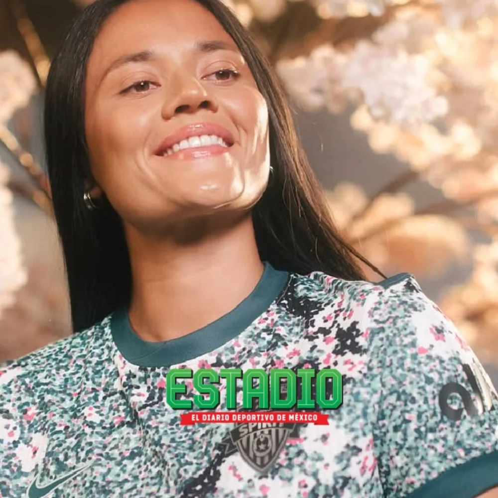 Rebeca Bernal será jugadora del Manchester United, la primera mexicana de la historia