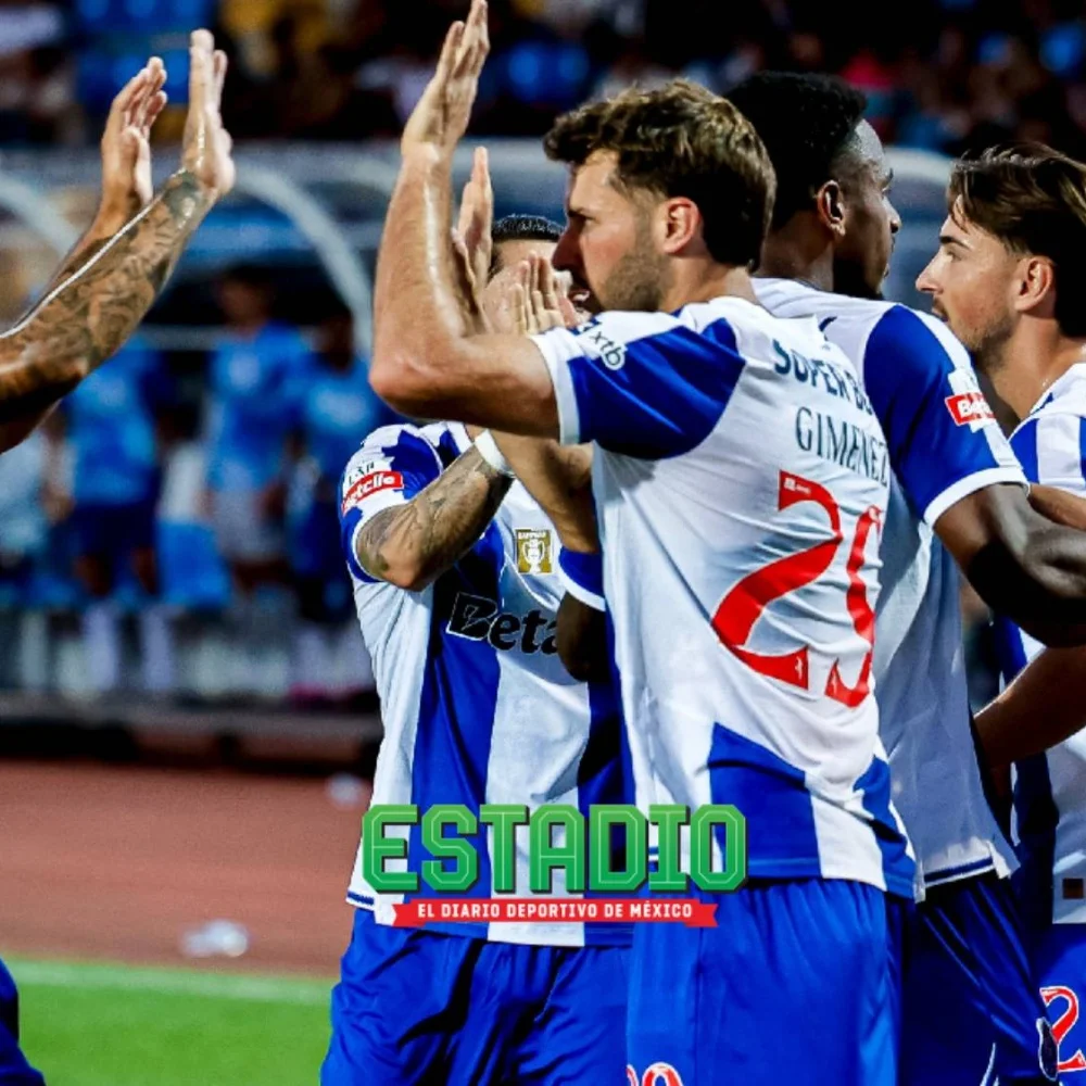 ¡Centenario de oro! Santiago Giménez alcanza los 100 goles como profesional en su estreno con el FC Porto